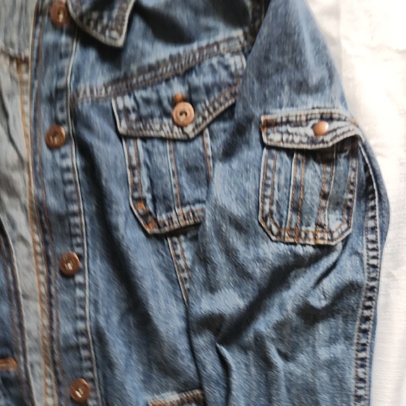 DKNY Classic Blue Denim Jacket - Picture 4 of 5